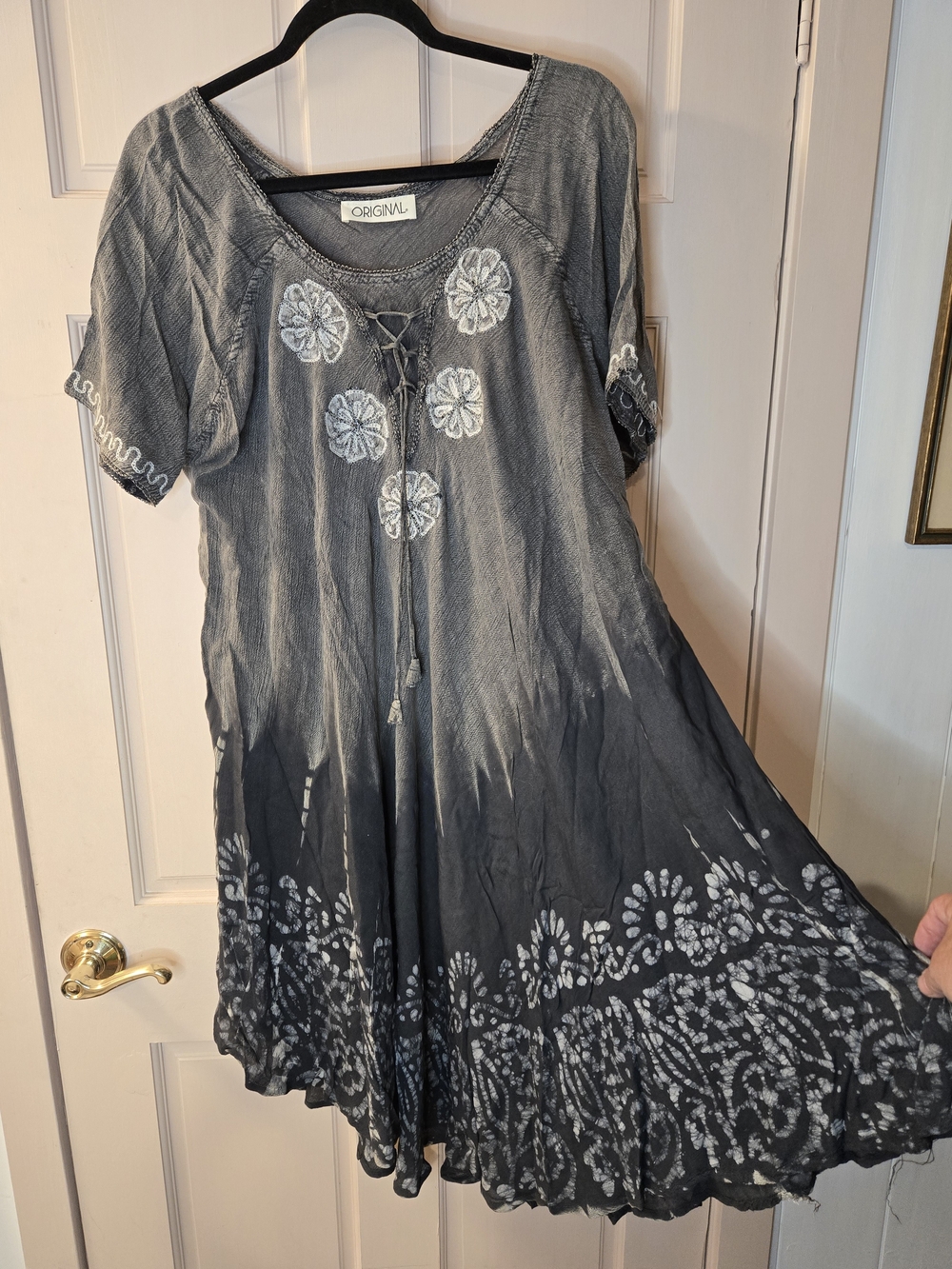 Gray Boho Tie-Front Floral Dress
